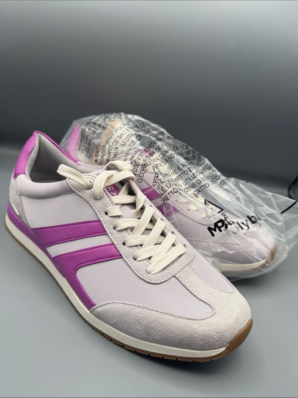Naturalizer Lorena Sneakers
